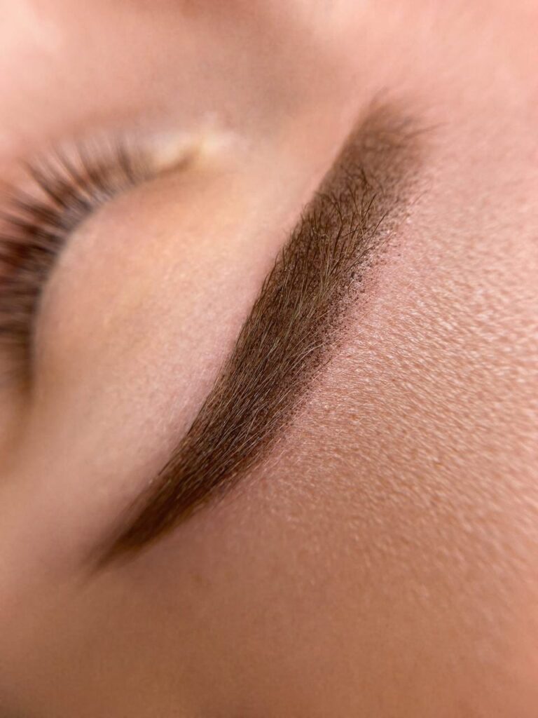 Permanent eyebrow makeup_01